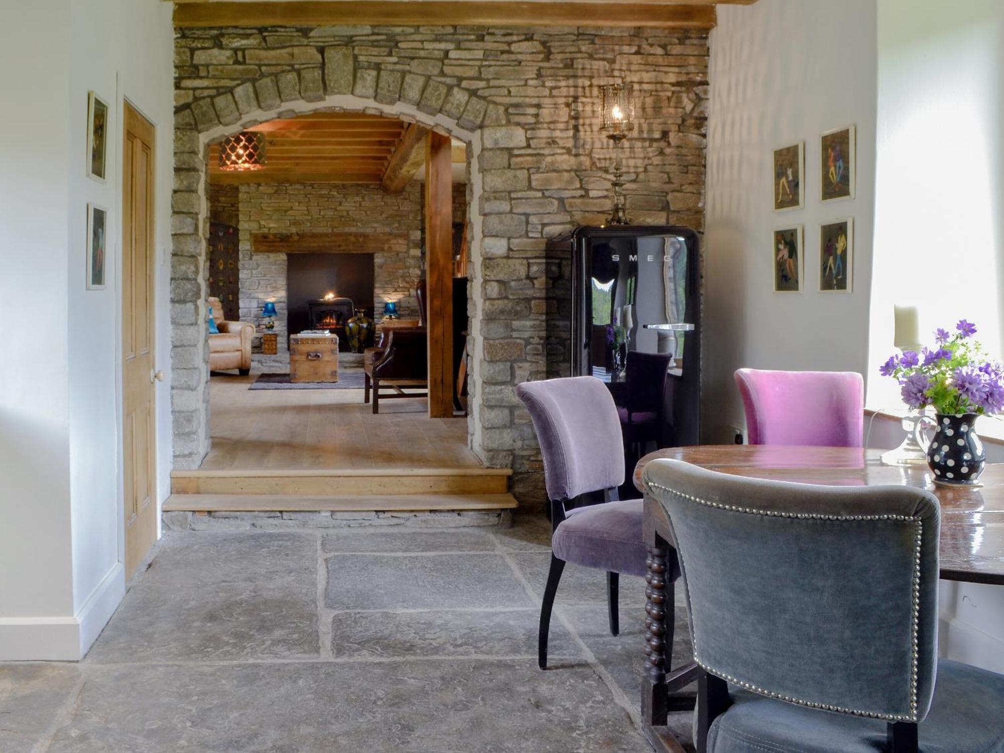 The Old Cider Mill Villa Llanstephan  ภายนอก รูปภาพ